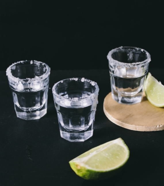 果実のお酒《ロック・水割・ソーダ割》